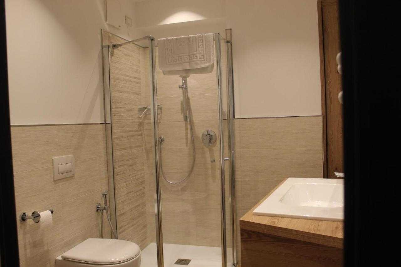 Dolceambiez Apartments Dorsino Luaran gambar