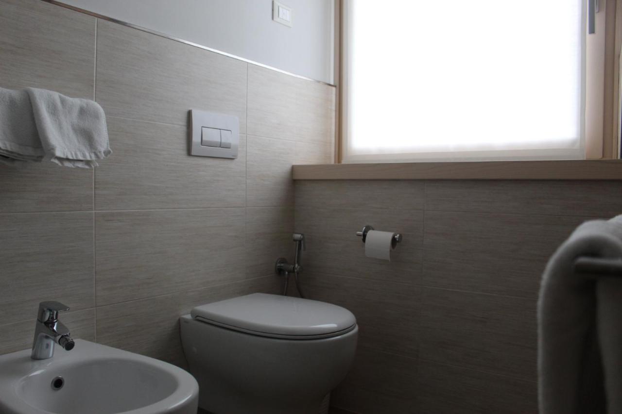 Dolceambiez Apartments Dorsino Luaran gambar