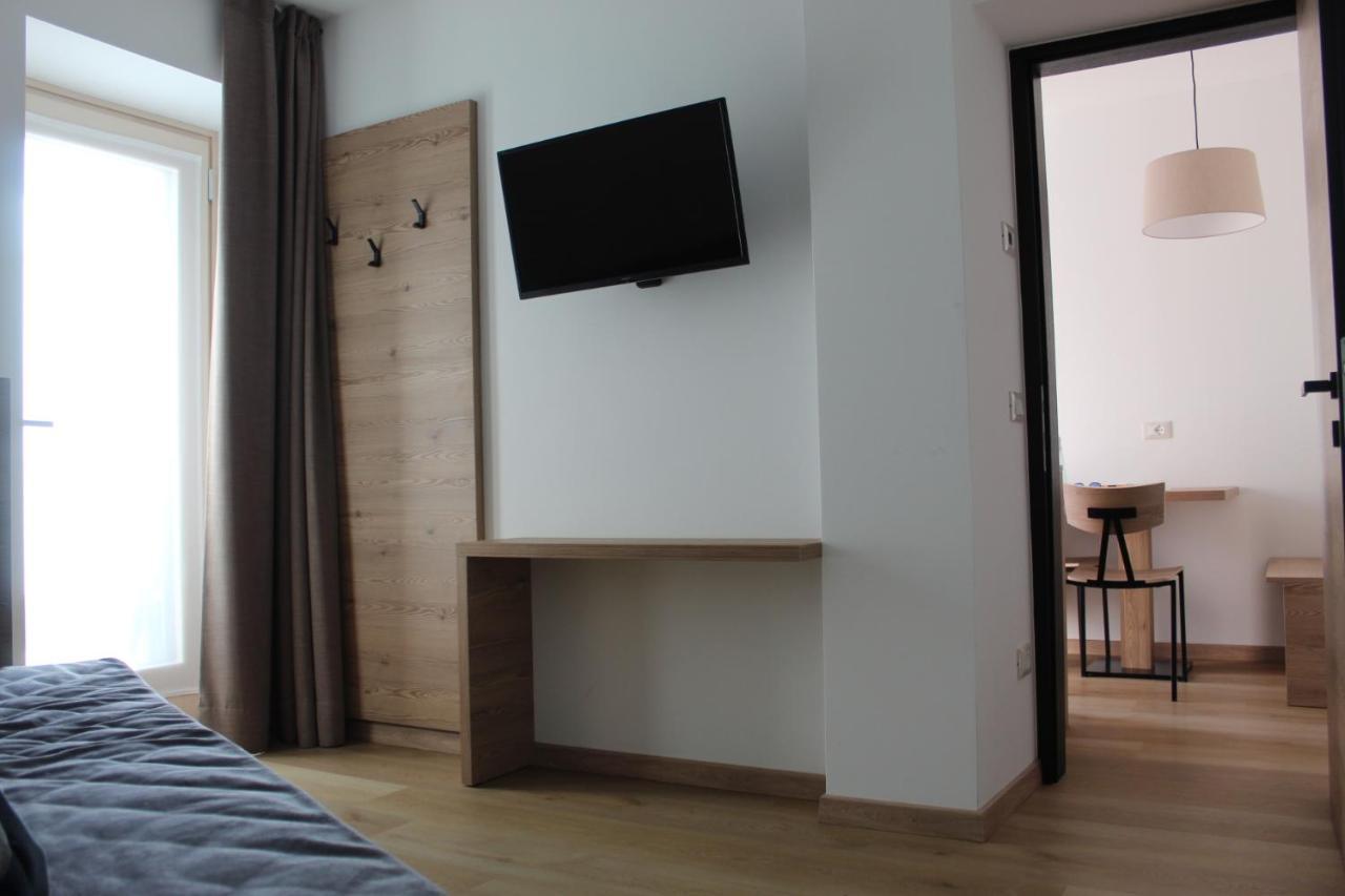 Dolceambiez Apartments Dorsino Luaran gambar