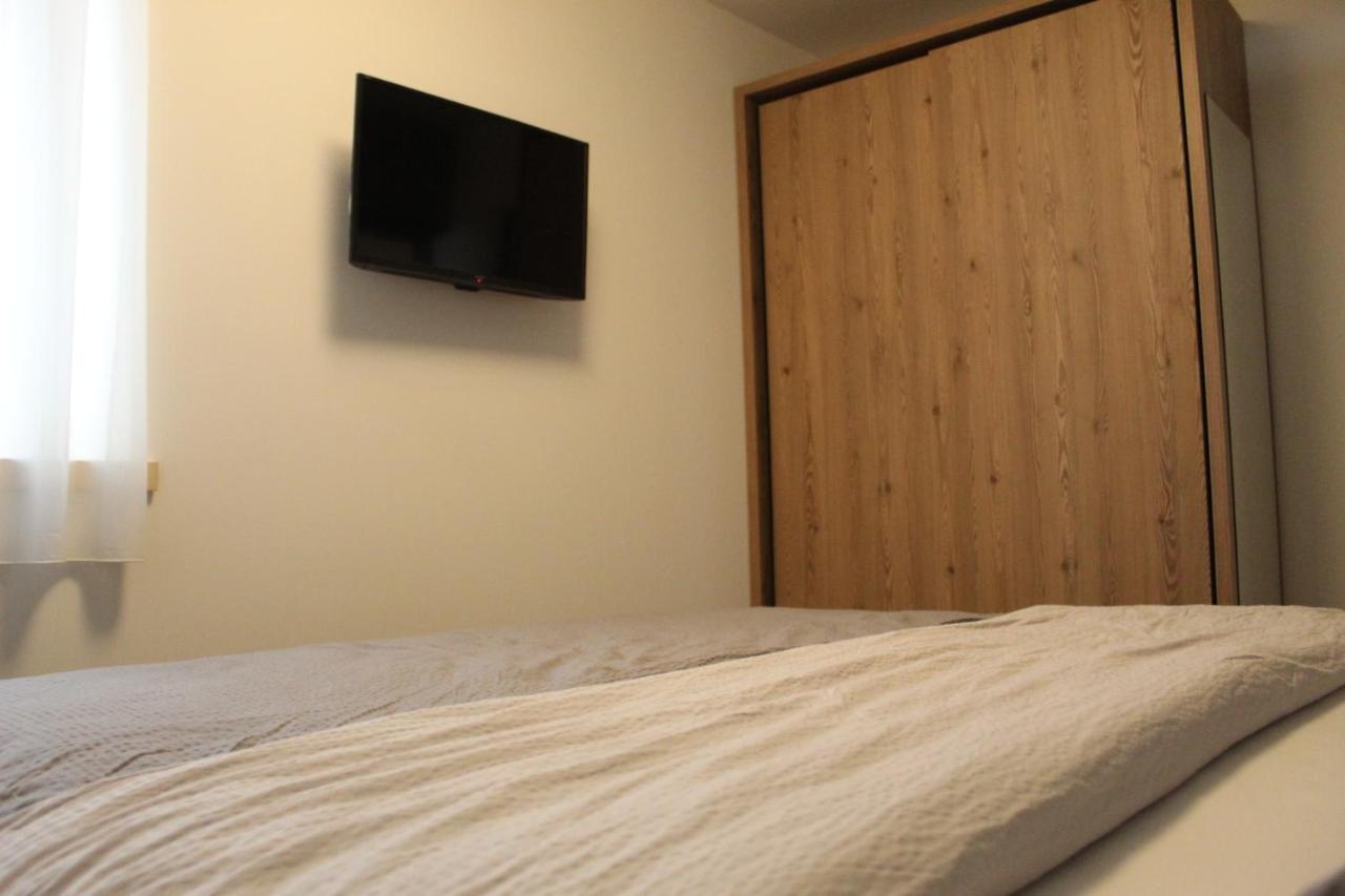 Dolceambiez Apartments Dorsino Luaran gambar